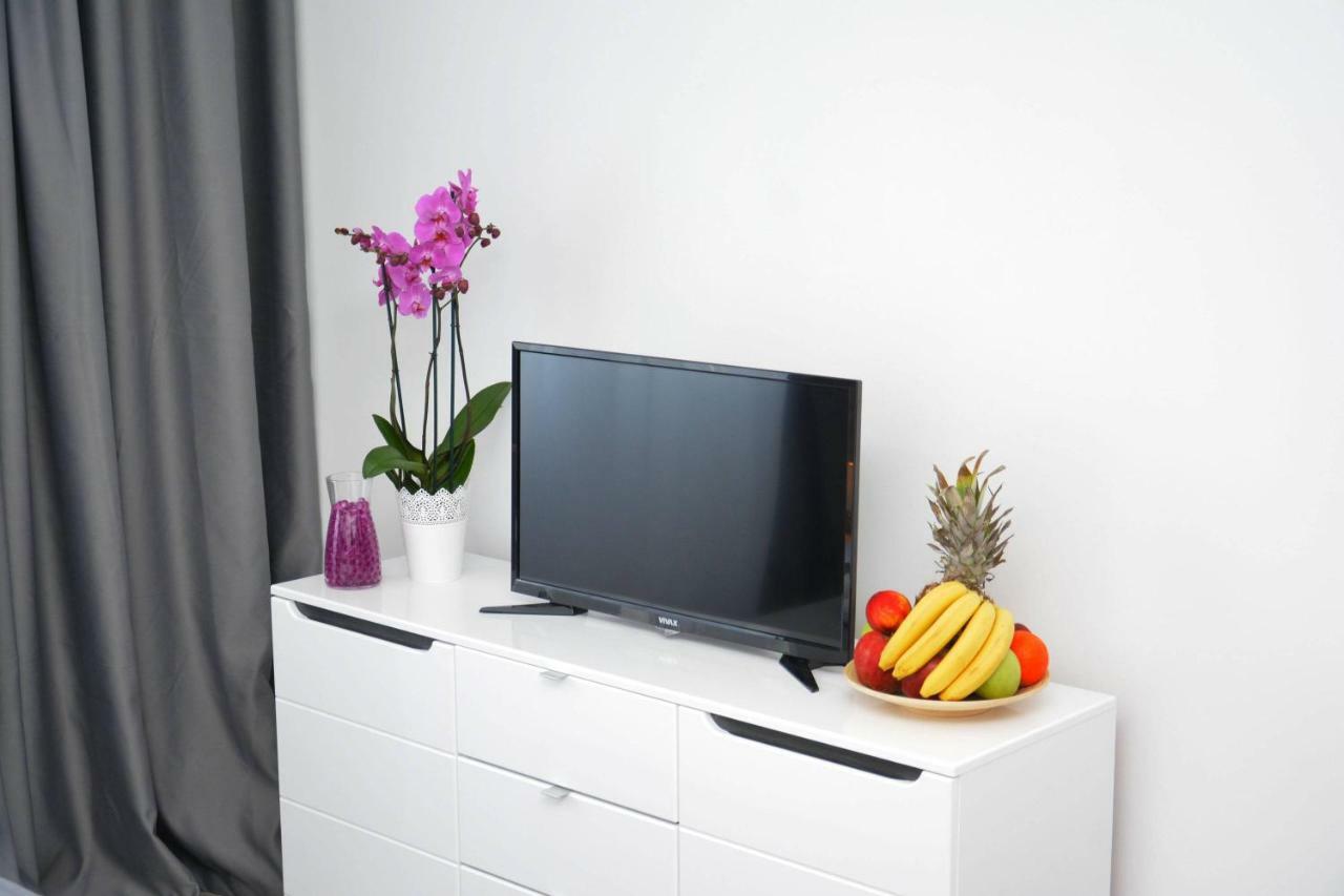 Small Oasis Apartment ติวัต ภายนอก รูปภาพ